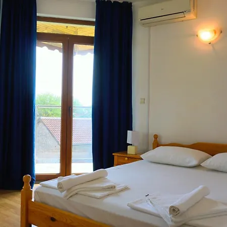 роза - Rosa Holiday home